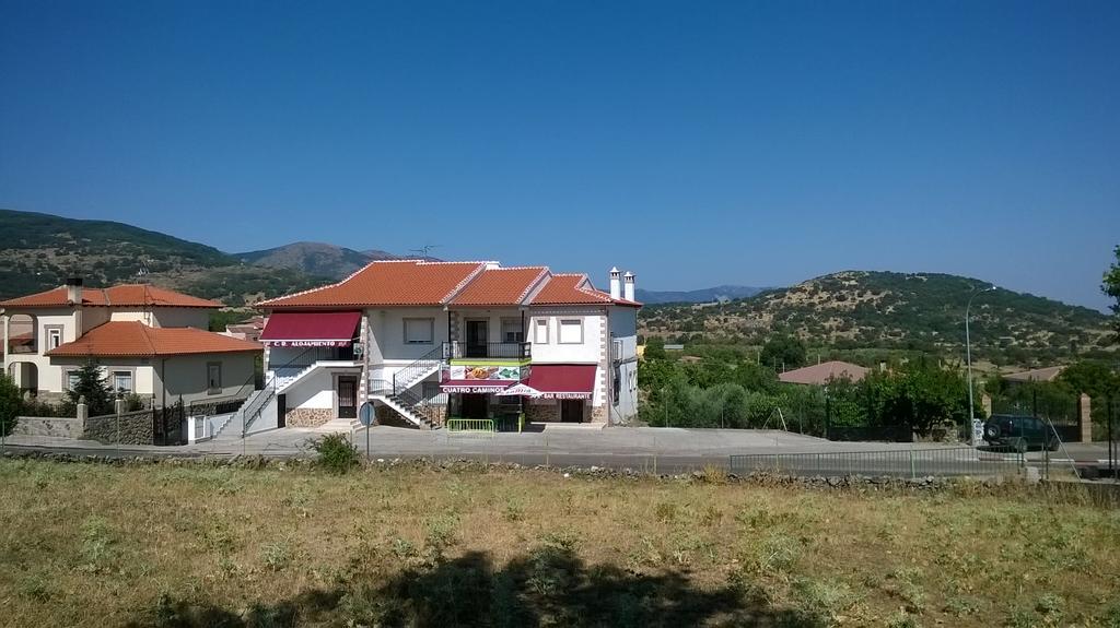 Alojamiento Cr Cuatro Caminos San Pablo de los Montes Eksteriør billede